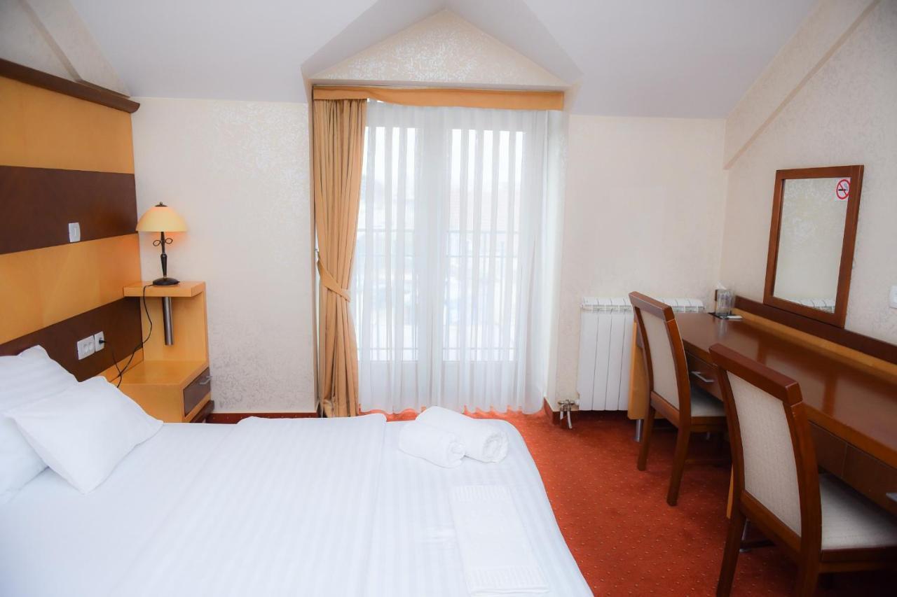 Hotel Marshal Niksic Luaran gambar
